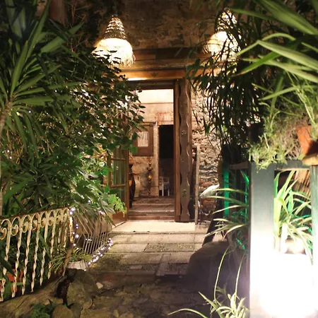 ベッド・アンド・ブレックファスト Il Giardino Di Chiara オリスターノ