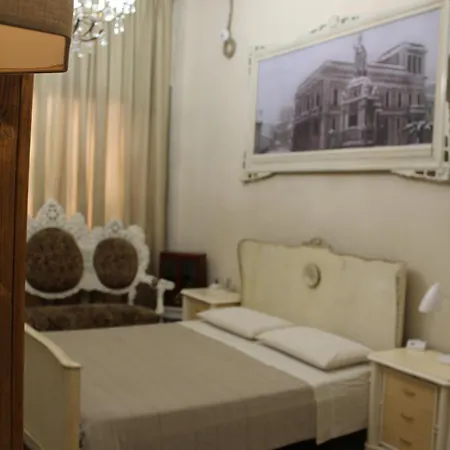 فندق مبيت وإفطار Il Giardino Di Chiara أوريستانو